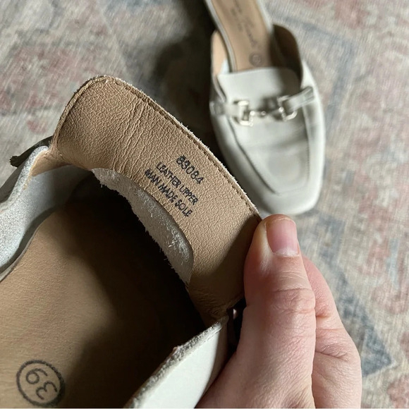 Ivory Leather Mules Loafer Slides Enzo Testoni Slip On Metal Buckle 39 / 8US - Picture 4 of 11